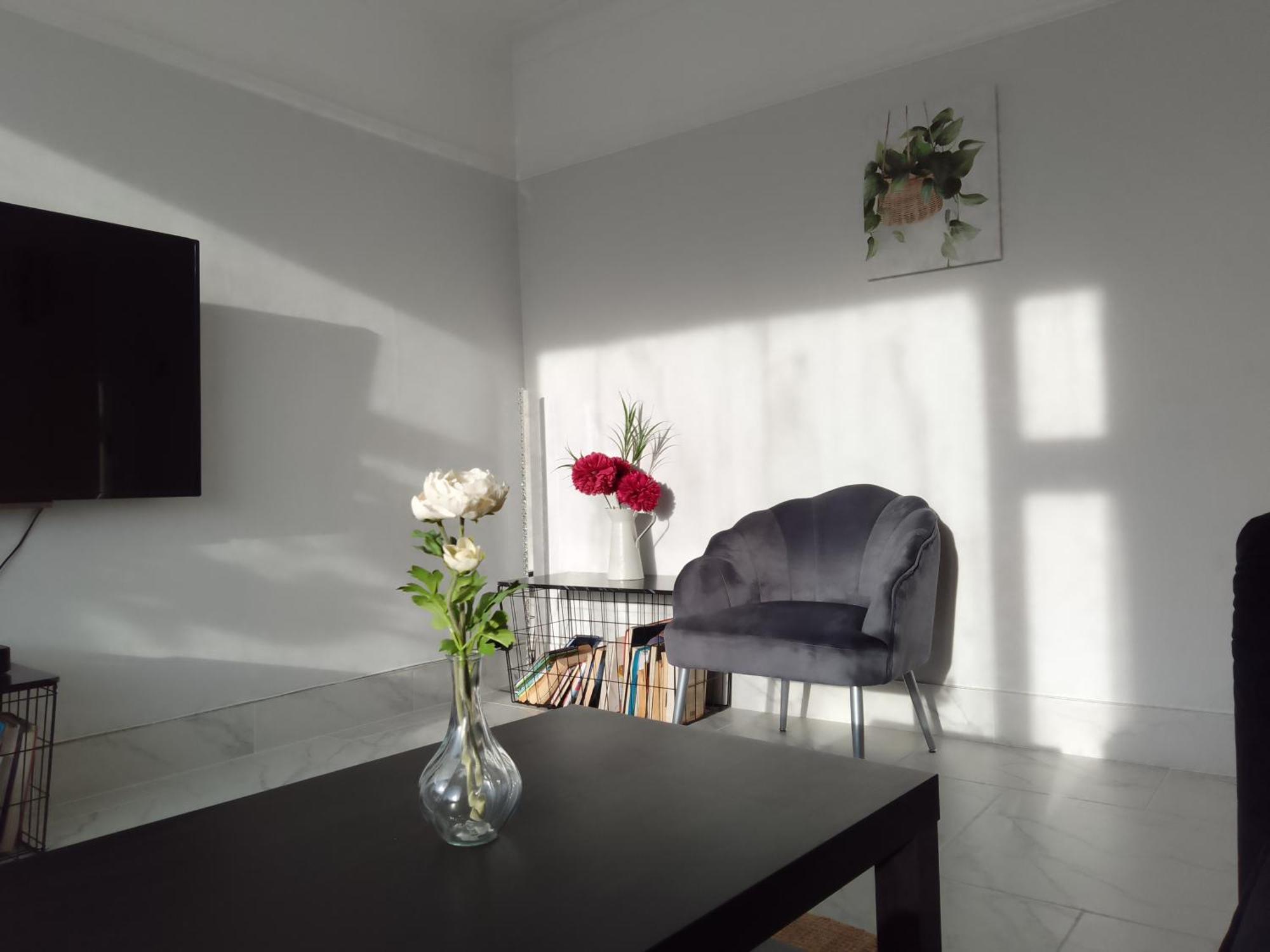 Surbiton Home With Free Parkings, Surbiton, Kingston Upon Thames, Surrey, Greater London Uk Экстерьер фото